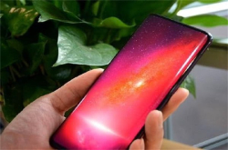 巨头再发新机 4230mAh＋幻境＋学生价 华为毫无压力