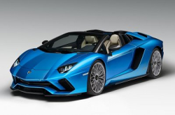免费近距离一睹740匹开篷大牛！林宝坚尼AventadorSRoadster香港首展