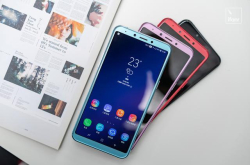 三星A6s图赏：多彩渐变色机身+1799元起 会成为你的心头好吗