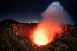 卫星窥探马萨亚火山 双岩浆库浮出水面