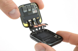 AppleWatchSeries4拆解：内部布局更周到