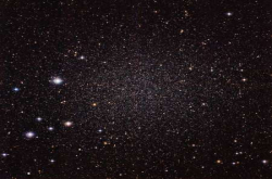宇宙中的喷雾器 死星碰撞在整个小星系中喷洒出重元素