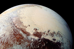原九大行星之一的冥王星可能由彗星组成？