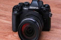 5轴防震．远行好拍档：OlympusOM-DE-M1