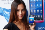 SonyEricsson在港发布ARCS智能手机可拍摄3D照片（视讯）