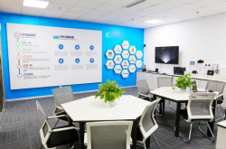 VR界实验室正式成立并对外开放