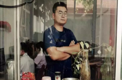 通往未来之路：麦田里的爆文制造者