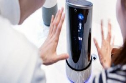 【MWC2018】韩国SK电信商利用3D全息投影打造AI虚拟助理，不只能理解对话，还能做出100种生动表情