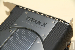 原力现身显卡！TitanXpNV绝地卡王现身！CollectorsEdition星际大战8联名显卡帝国军或反抗军版，你要哪一款？