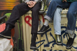 没见过这么高的布鞋？JWAndersonxCONVERSE全新联名系列起航