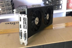 600元的讯景R9390显卡才是神卡？跑分达到了15万