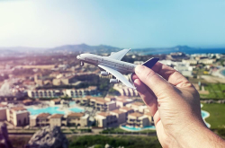长假出游 AI帮你定旅行计划？