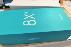 定位核弹级腰部产品荣耀8X或升级旗舰级硬件