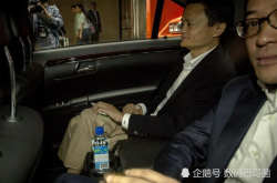 科技大佬都开什么车？马云的迈巴赫最贵刘强东爱越野车最酷的竟是库克