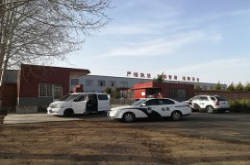 吐槽鸿茅药酒被抓捕医生走出看守所 已羁押3个月