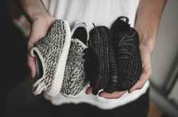 最型格小“鞋”－adidasOriginalsYEEZYBOOST350INFANT