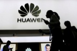 美国封杀华为设备华为：所言不实将伤害美国消费者