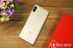 红米Note5图赏：中规中矩的外表下是十足的性价比