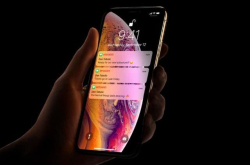 iPhoneXSmax成史上最重手机真的是越大越好吗