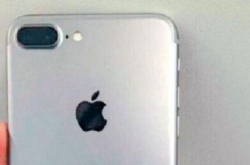 【iPhone7咁慨样？】网传谍照有双镜头冇3.5mm插口