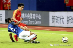 中国男足和中国女排之间差了一支乒乓球队