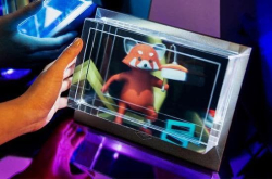 设计师研发3D数码相框LookingGlass 用肉眼就能看到立体图像