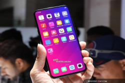 OPPO设计团队谈FindX为何没有无线充电、NFC与3.5mm耳机孔