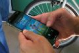 iPhone X真机外观照再现身：运行应用画面不忍看