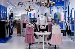 从服装店到德克士他不断探索 如今赚到上亿资产