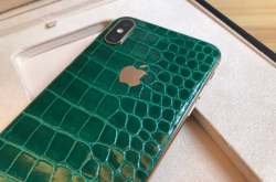 iPhoneXs鳄鱼定制版全网首发开箱体验