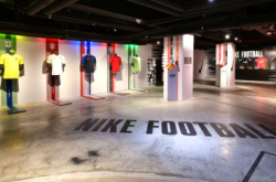 打造个人风格的Nike球衣