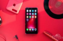 OPPOR11s红色版外观赏析：我们的征途是星辰大海