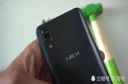 vivoNEX屏幕经受各种工具暴力测试这结果你满意吗