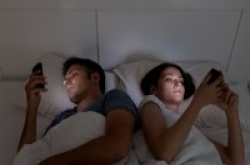 玩手机会使睡眠质素下降？