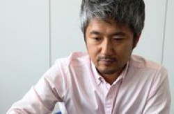 柯达差点破产，富士“轻巧”翻身