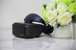 用观影把VR一体机做熟了：爱奇艺奇遇IIVR一体机上手体验