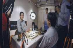 研究：AI不仅学习人类的外在言行，还学到了潜意识中的种族与性别歧视
