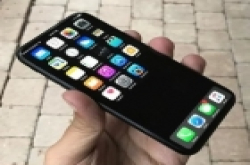 传iPhone 8不再用铝制外壳 或换成铸造不锈钢外壳