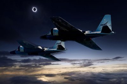 NASA出动喷射机到5万呎高空，7分钟全高清拍摄日全食