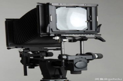 仙娜4X5大画单轨移轴相机套机属于收藏级别的精品