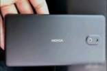 Nokia1真机谍照曝光:塑料机身、单镜头设计