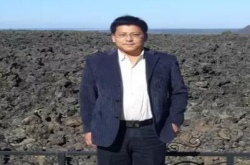 王东明：导师高瞻远瞩 才会引导学生攻克重要的科研难关 开辟新的发展道路