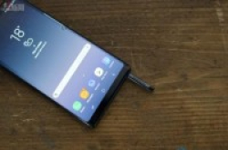 【Note8出事了？】脸容解锁疑似出事，可用相片解锁？