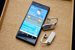 智能传声筒！SonyXperiaEarOpenStyle蓝牙耳机试玩！