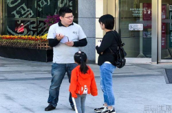 滴滴假期开展线下调研程维柳青带管理团队上街征求意见