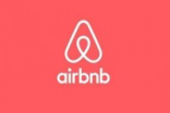 Airbnb回应情侣遭镜头偷拍：已将房东移出并退款