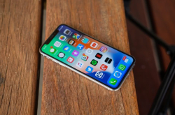 供应链证据显示苹果正逐渐下调iPhoneX产量目标