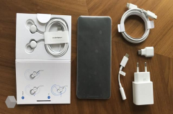 将在10月4日正式发布的GooglePixel3XL已有开箱组图流出