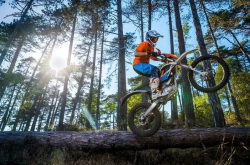 KTM：电动越野车？我也略懂略懂 18年KTMFreerideE-XC改款情报