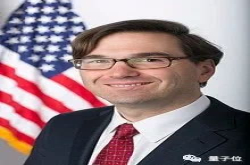 奥巴马的经济顾问说：现在AI对经济没什么影响 对就业率也没什么影响